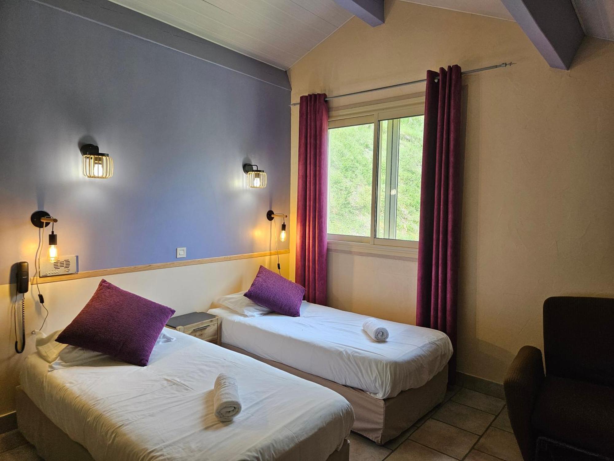 Hotel Le Mont Barral Creyers Exterior photo
